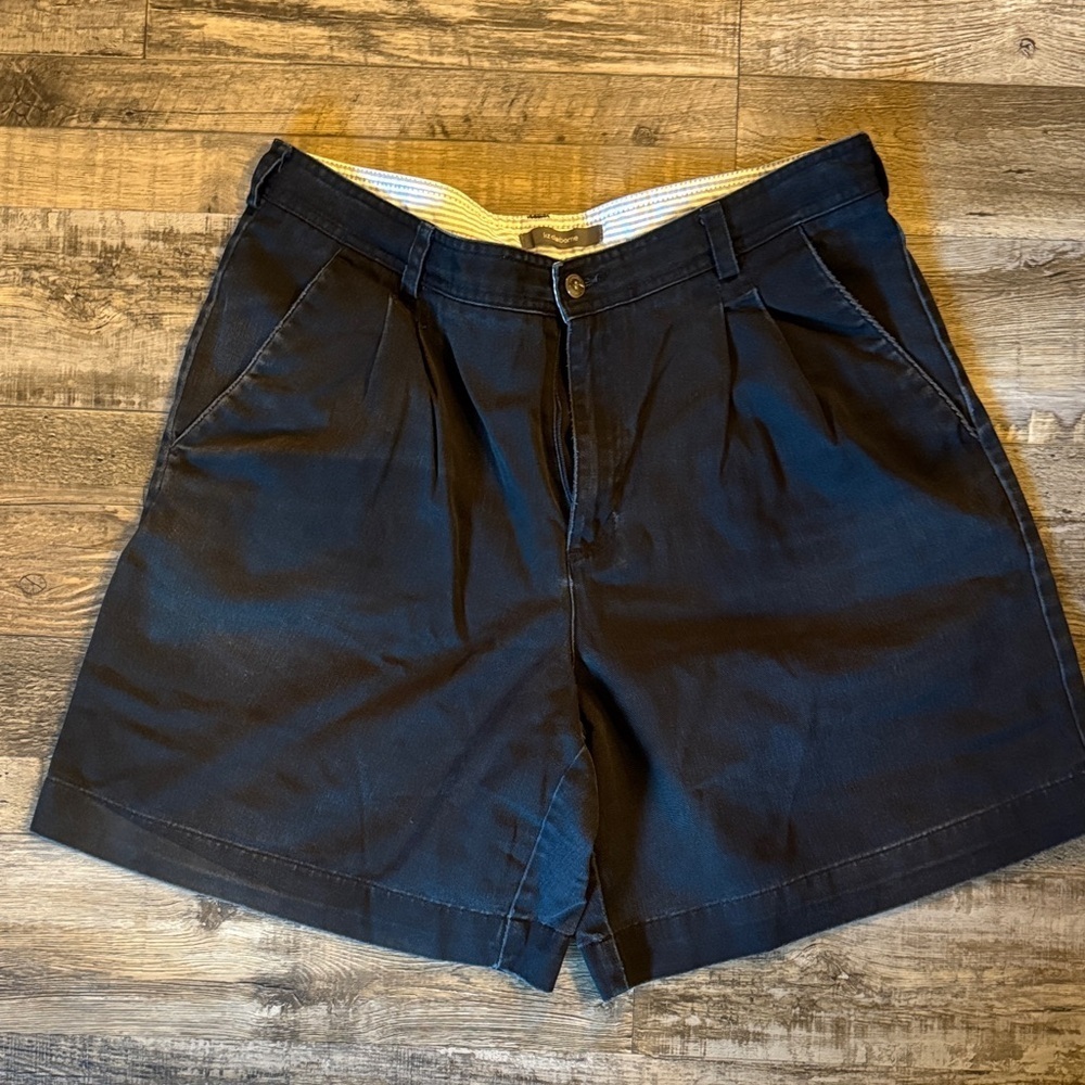 Liz Claiborne Dark Blue Women's Bermuda Shorts / DG130